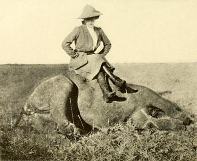 Women's Safari Clothes