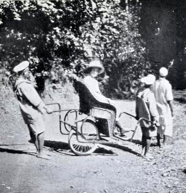 Anne Dundas Anne Dundas