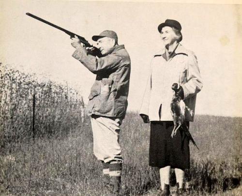 for sale online Peter Capstick's Library 1987, Hardcover Big Game Hunting in North-Eastern Rhodesia by Owen Lechter 