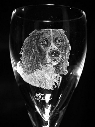 Crystal Wine Glass with Spaniel