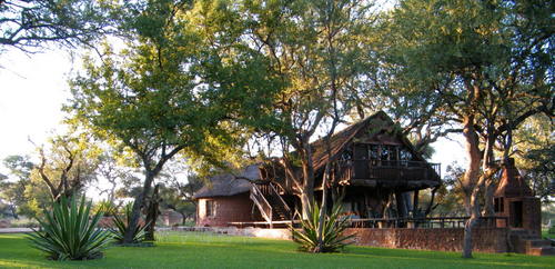 African Hunting Camps